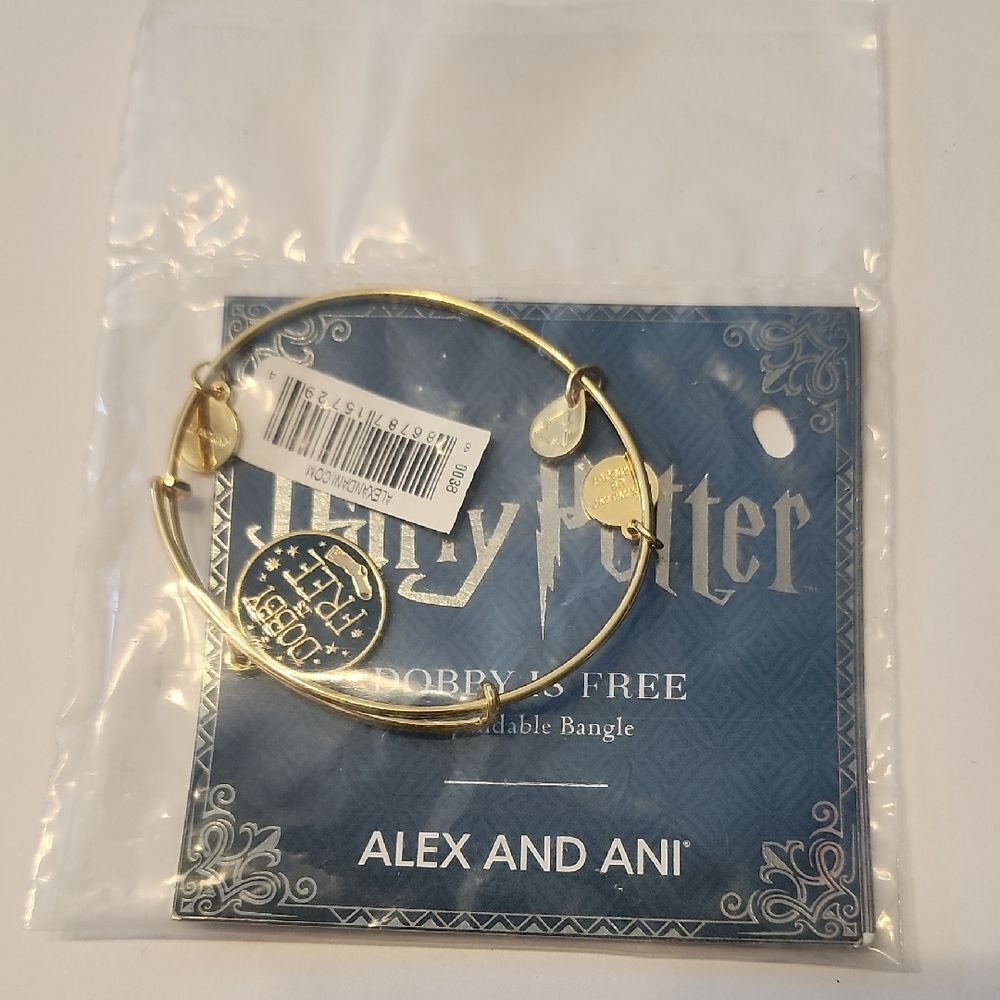 RARE New Alex And Ani Harry Potter Dobby Is Free Gold Charm Bangle Bracelet